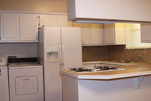 2nd image of 304 13th Ave SE