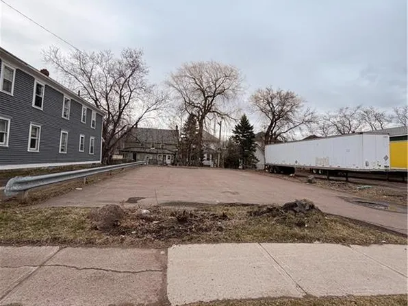 231 High St, Moncton, NB E1C 6C1