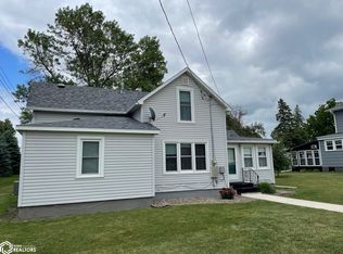 407 SW 2nd St, Gilmore City, IA 50541