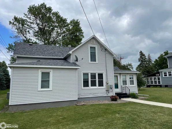407 SW 2nd St, Gilmore City, IA 50541