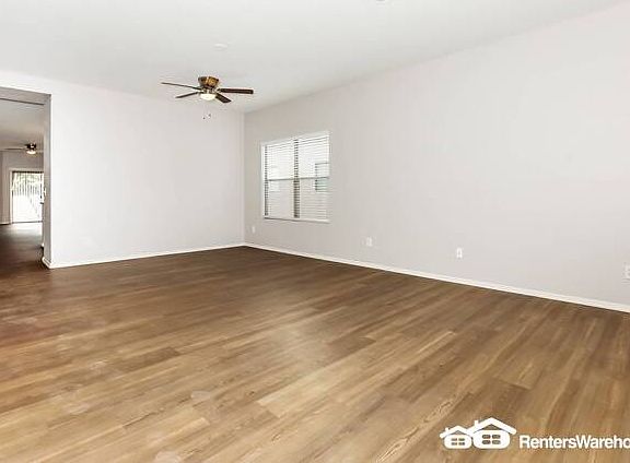 3rd image of 2869 W Yellow Peak Dr