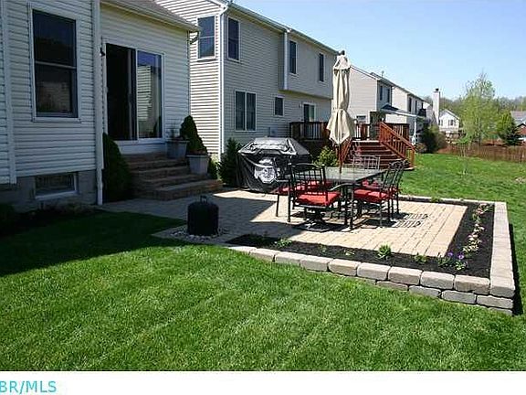 2nd image of 478 Heartland Meadows Ct