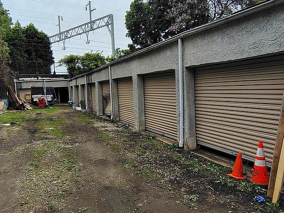 4th image of 3412 N 19th St