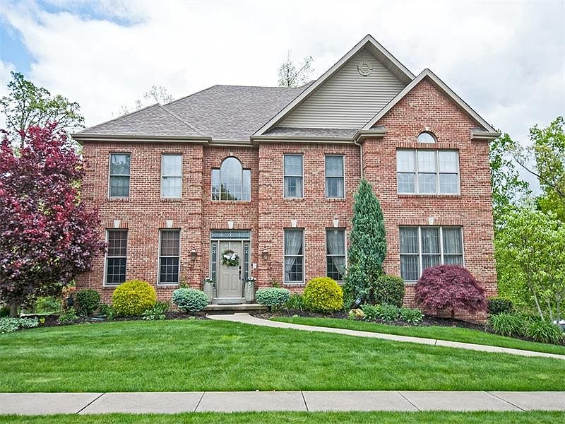 1st image of 157 Oakview Dr