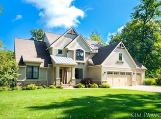 7733 Anchorage Dr SE, Caledonia, MI 49316