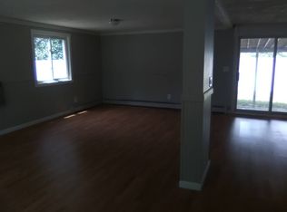 16 Lenox Ave, Central Islip, NY 11722