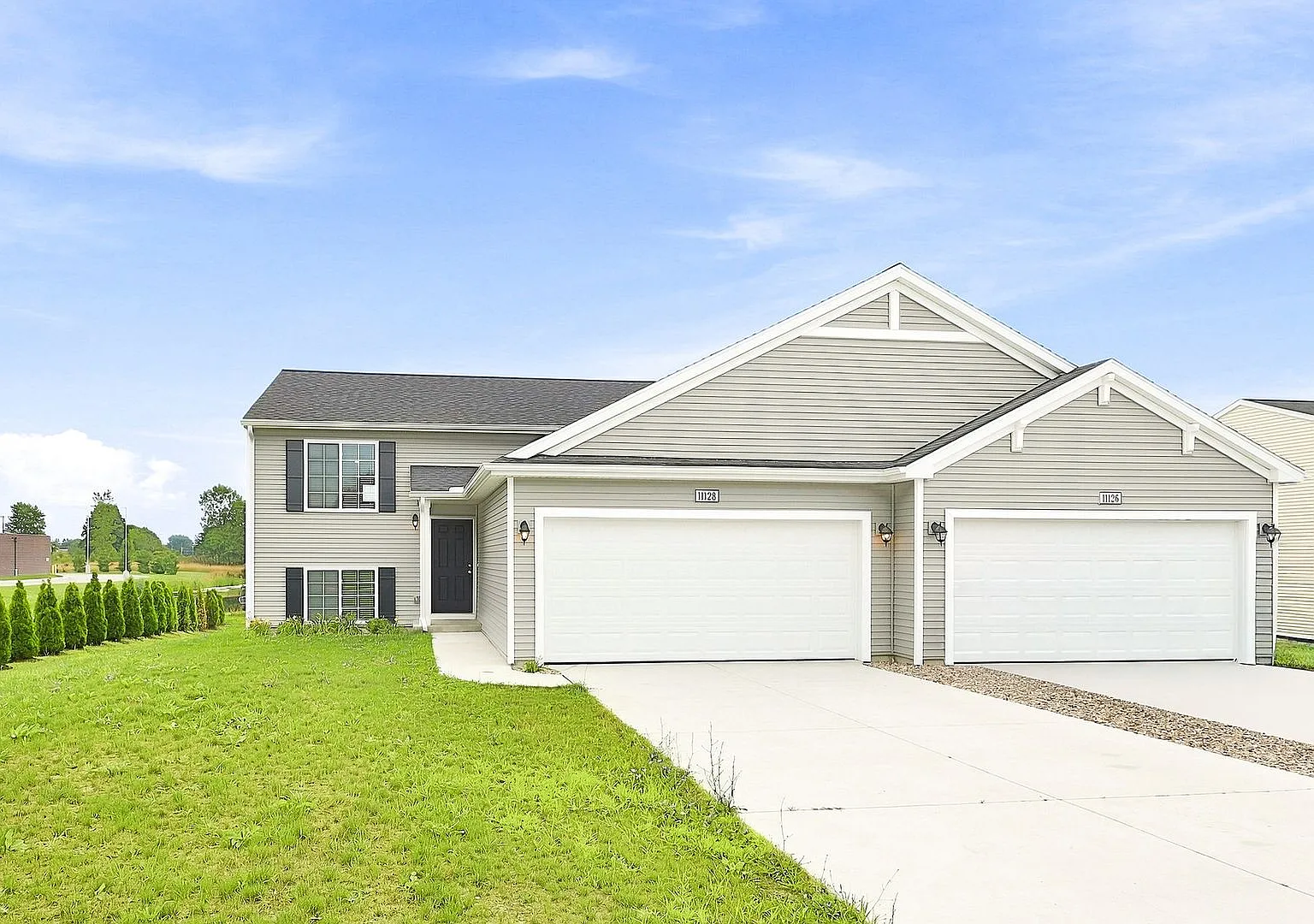 Move In Special: Get August & September Rent FREE! Move in by August 31st to receive FREE rent fo... — Photo 1