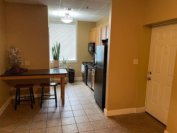 2nd image of 413 Natchitoches St #1B