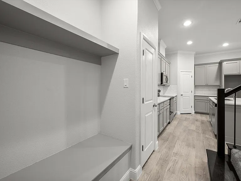 2355 Spring Park Blvd — Photo 22