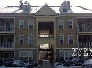 1043 Gardenview Loop APT 204, Woodbridge, VA 22191