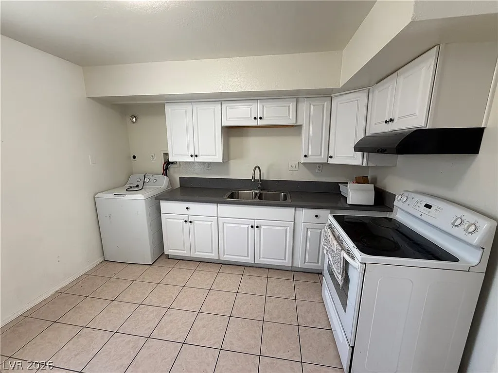 2 bed, 1.0 bath, 3480 sqft, $1,500 — Photo 4