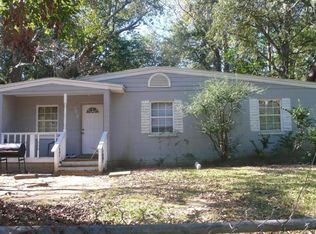 3012 Fairview Dr, Tallahassee, FL 32301