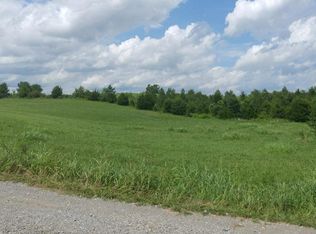 33 Wesley Chapel Rd, Pikeville, TN 37367