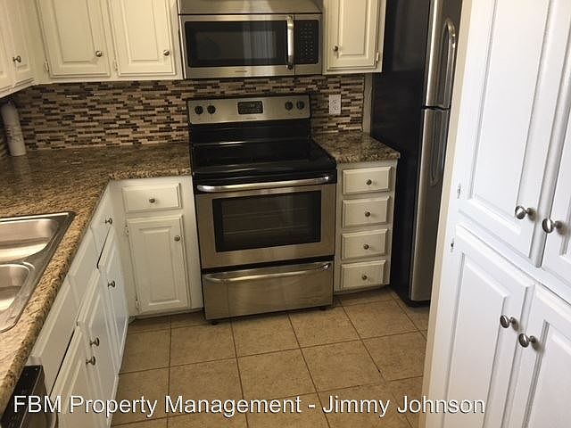 1st image of 609 S 5th St APT 18