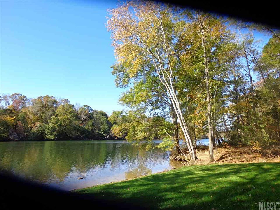 1st image of 112 Portside Dr