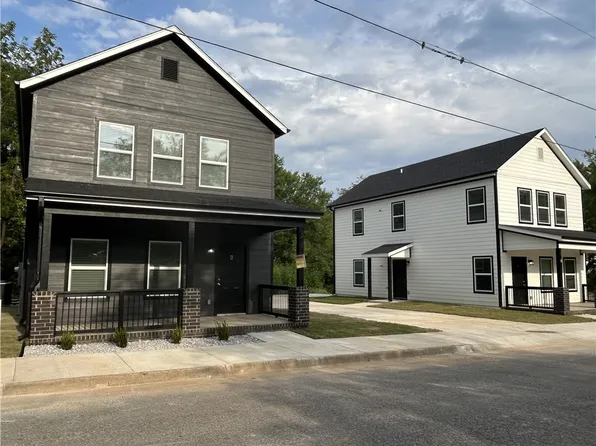 516-518 Crutcher St, Springdale, AR 72764