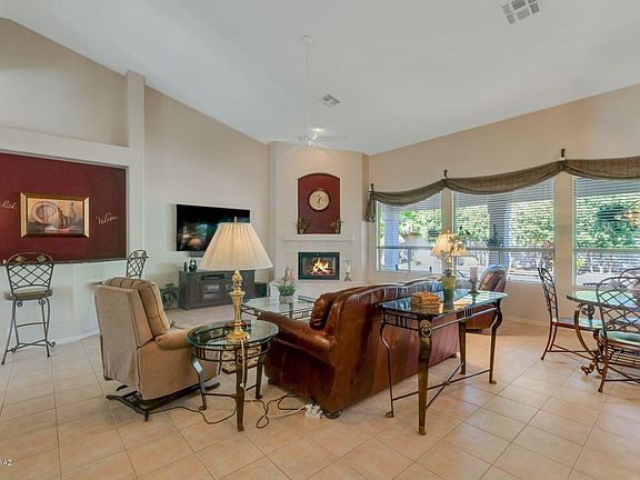5th image of 262 W Geeseman Springs Dr