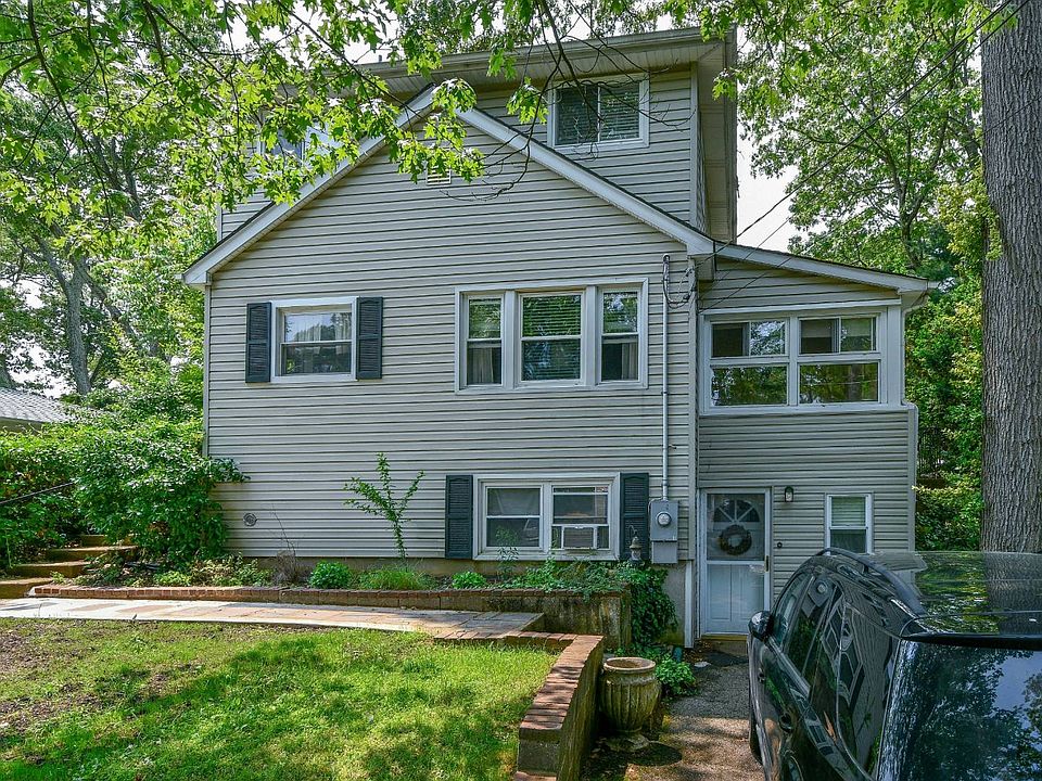 1st image of 34 Mountain Ave