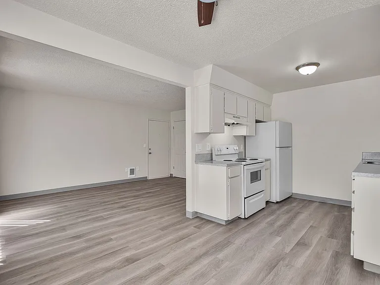 The Patrician Apartments — Photo 15