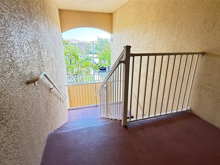 6458 Emerald Dunes Dr #303 — Photo 21