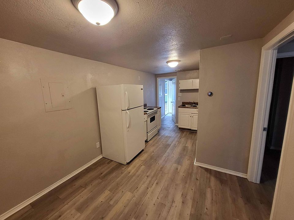 1st image of 1719 W Craig Pl #2
