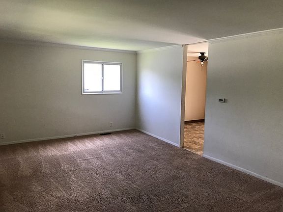 2nd image of 1814 Woodmont Dr