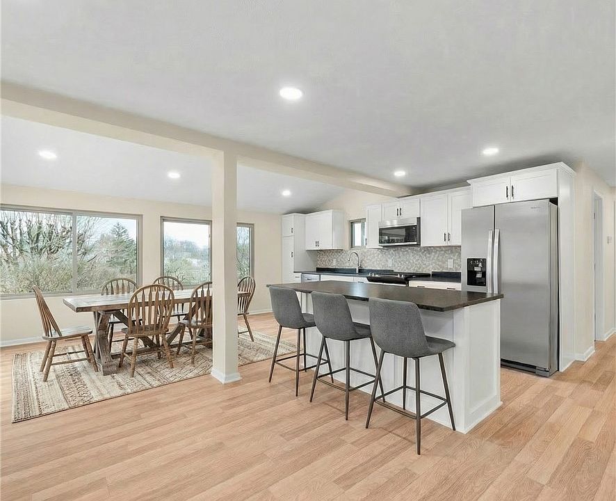 1st image of 26 Seneca Rd