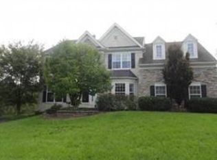 6432 Eichler Cir, Coopersburg, PA 18036