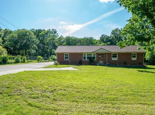 192 Hazelwood Ln, La Vergne, TN 37086