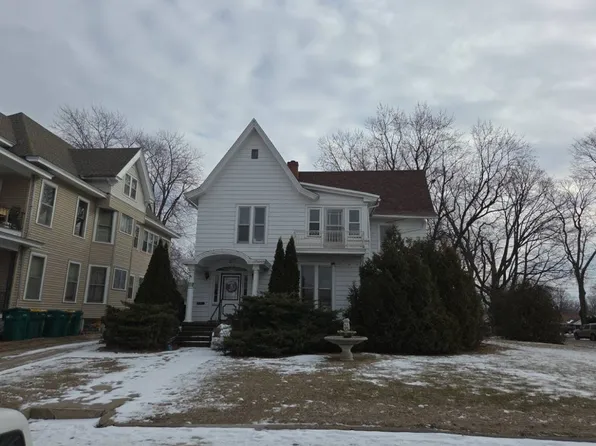 517 N Kellogg St, Galesburg, IL 61401