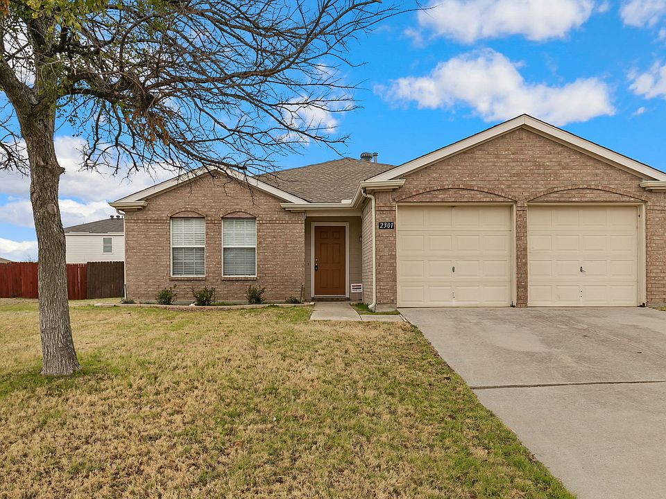 1st image of 2301 Tailburton Ct