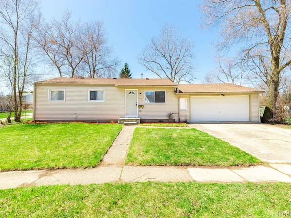 1241 Rambling Rd, Ypsilanti, MI 48198