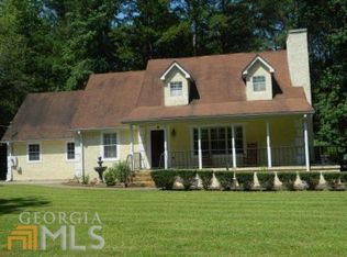 584 Marion Beavers Rd, Sharpsburg, GA 30277