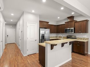 17222 SW 120th Pl, King City, OR 97224