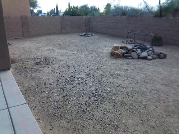 3rd image of 2051 N Avenida Tabica