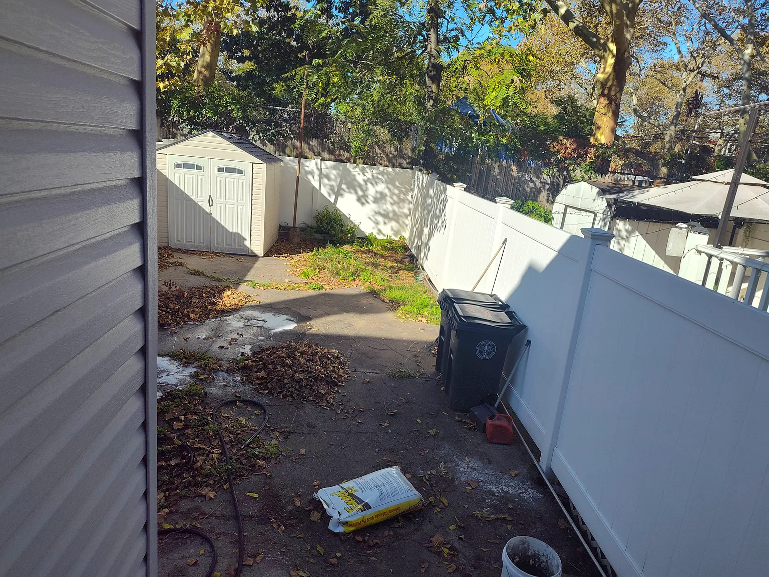 Avenue L, Brooklyn — Photo 4