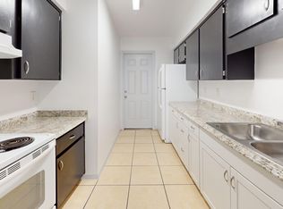 1920 SW 31st Ave APT 14, Ocala, FL 34474