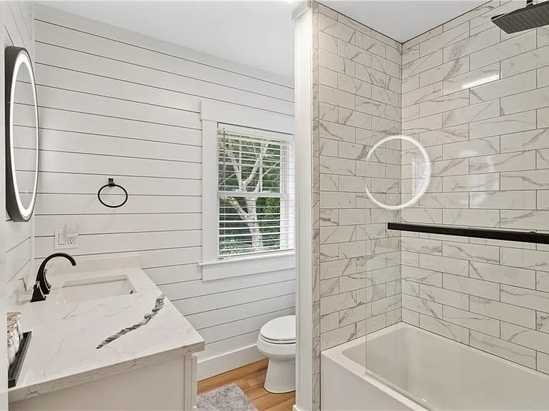 23 Pell St — Photo 17