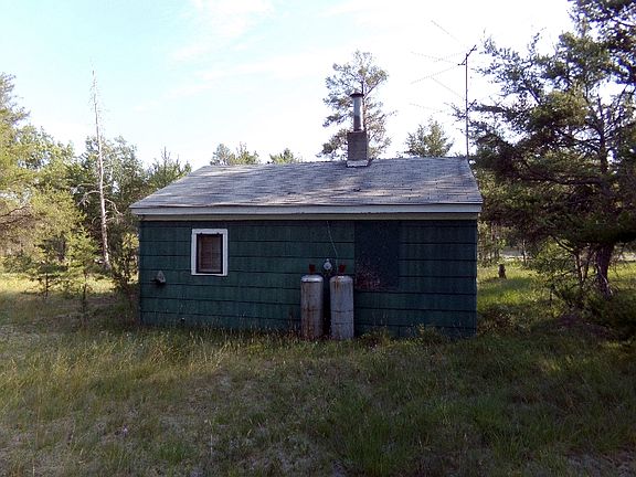 5th image of 2299 E M 72 Hwy