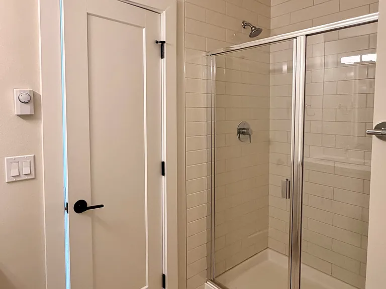 1609 E Columbia St #4 — Photo 18