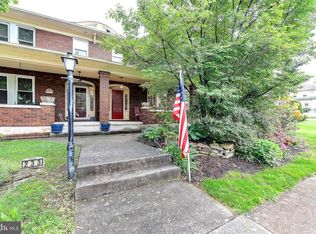 231 Eichelberger St, Hanover, PA 17331