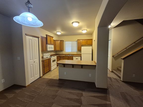 4th image of 2533 152nd St SW #A-4