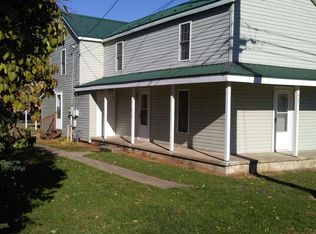 453 Dinwiddie Ave, Waynesboro, VA 22980