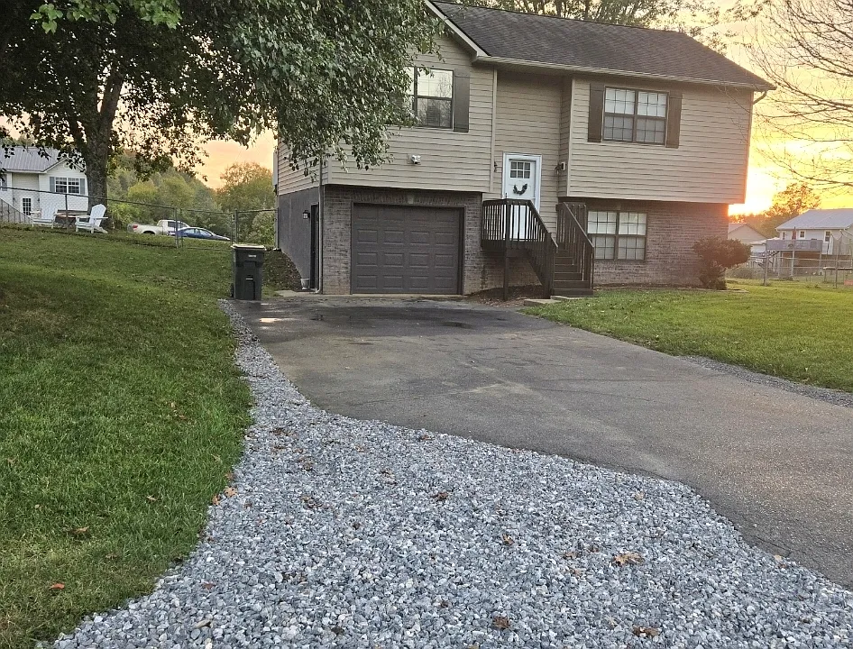 112 Kings Mountain Ct