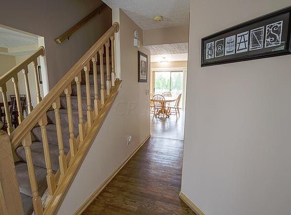 2nd image of 4652 Goodman St