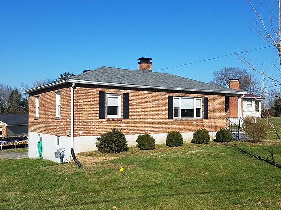 2nd image of 200 Stevenson Dr