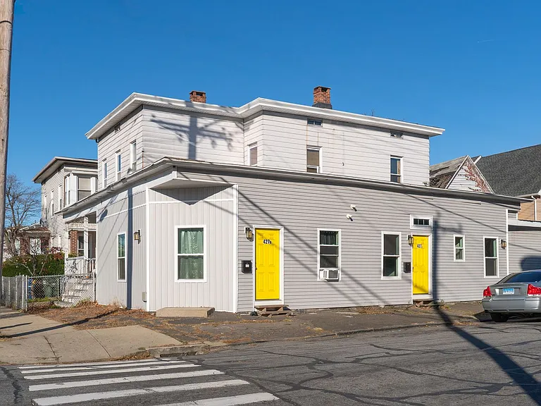 315 Nichols St — Photo 8