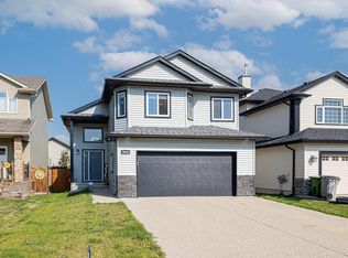 9606 83rd Ave, Morinville, AB T8R0A6