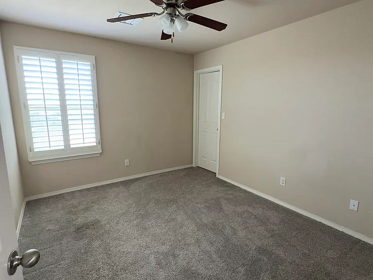 7665 Mundy Creek Dr — Photo 38