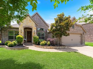 421 Hampshire Dr, Prosper, TX 75078